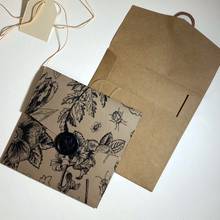 Load image into Gallery viewer, 150 x 150 Envelope