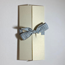 Load image into Gallery viewer, DL Ribbon