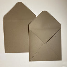 Load image into Gallery viewer, Noce V Flap Envelope   160
