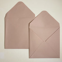 Load image into Gallery viewer, Cubeba V Flap Envelope   160
