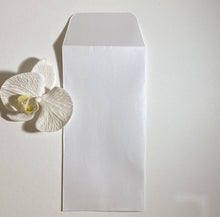 Load image into Gallery viewer, Crystal DL Pocket Envelope