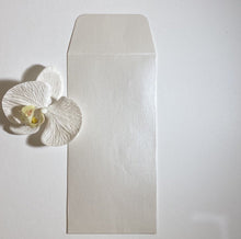 Load image into Gallery viewer, Quartz DL Pocket Envelope