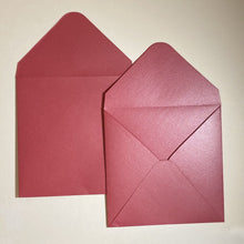 Load image into Gallery viewer, Azalea V Flap Envelope   160
